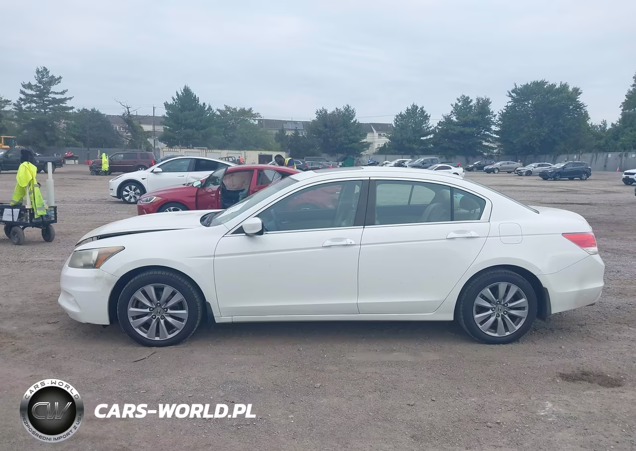 2011 Honda Accord 3.5 Ex VIN:1HGCP3F77BA031369 - 15