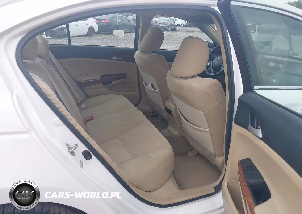 2011 Honda Accord 3.5 Ex VIN:1HGCP3F77BA031369 - 8