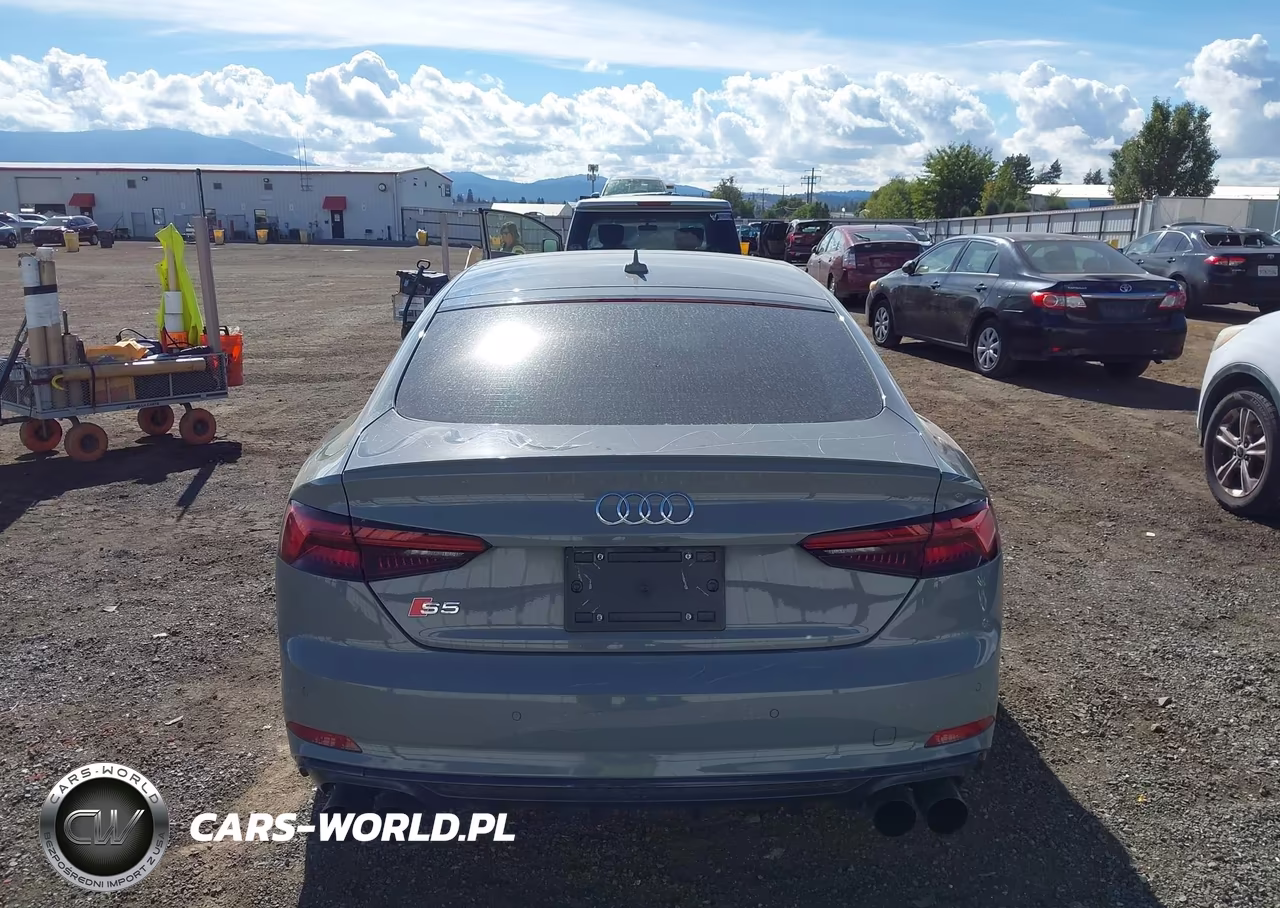 2019 Audi S5 3.0T Premium VIN:WAUC4CF53KA001742 - 16