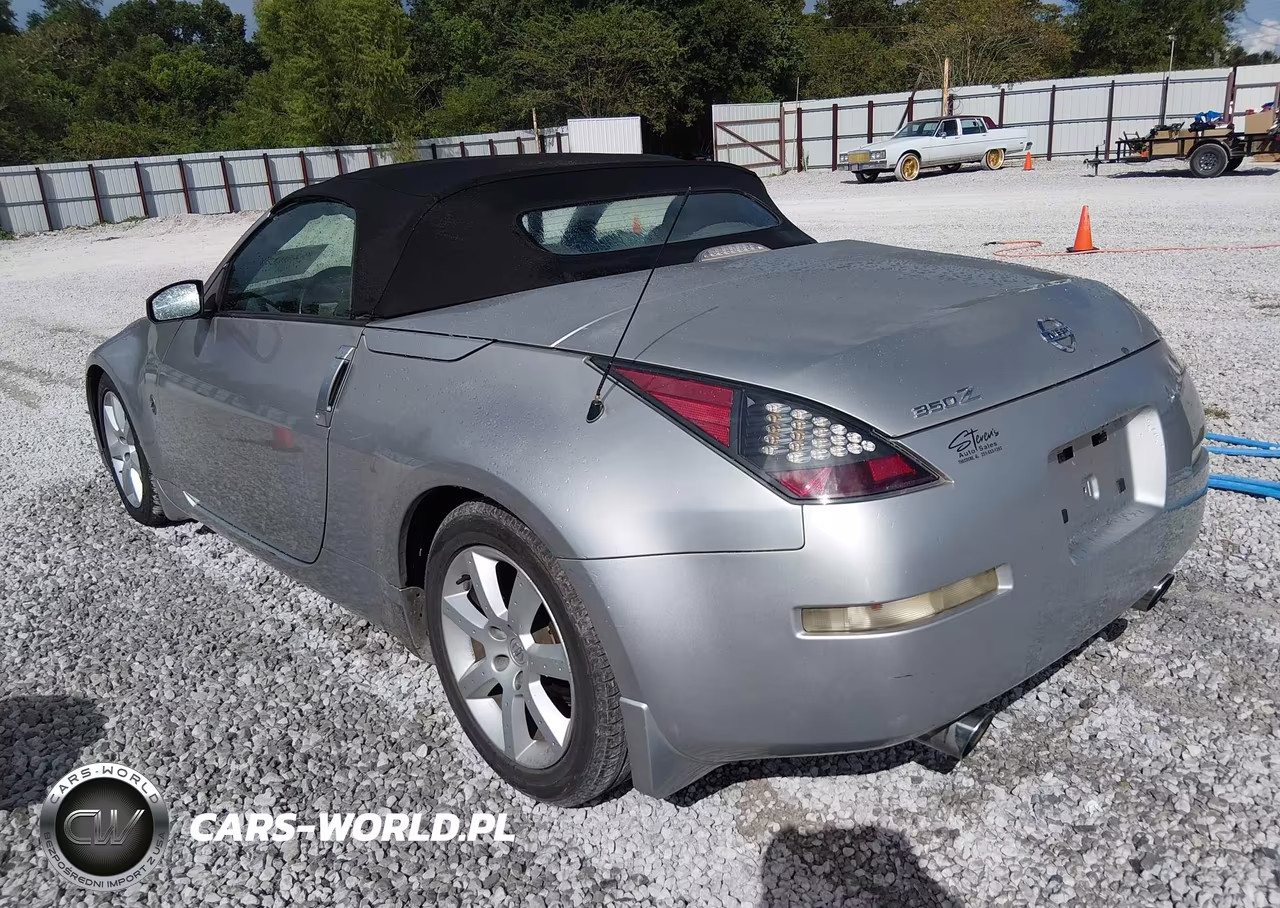 2004 Nissan 350Z Touring VIN:JN1AZ36A54T005570 - 3