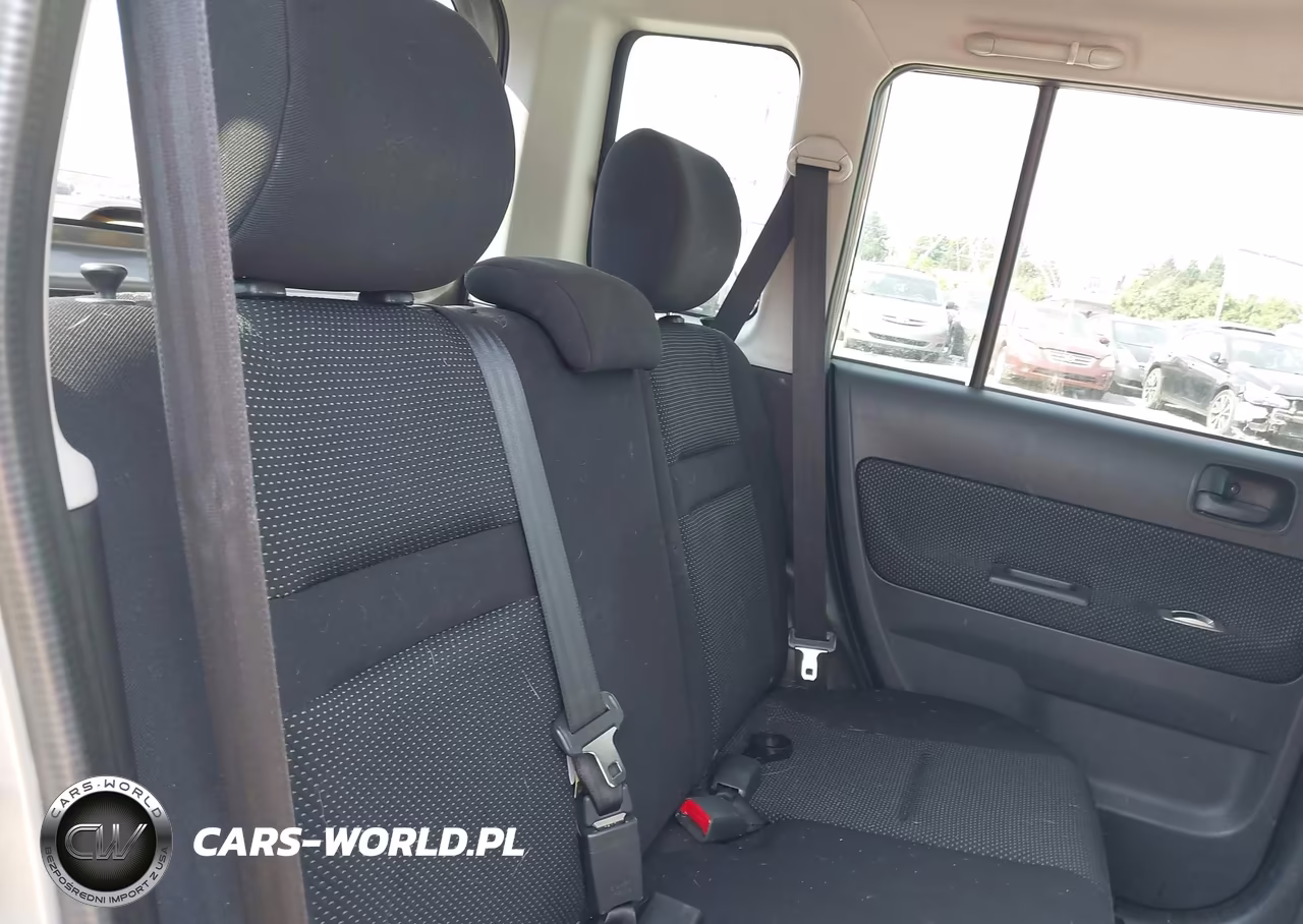 2005 Scion Xb VIN:JTLKT324250205025 - 8