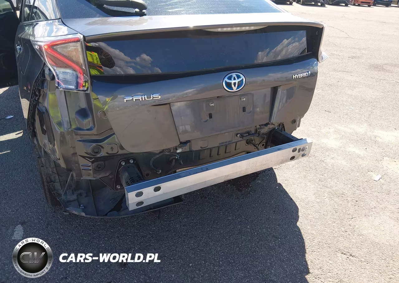 2016 Toyota Prius Three VIN:JTDKARFU9G3517214 - 18