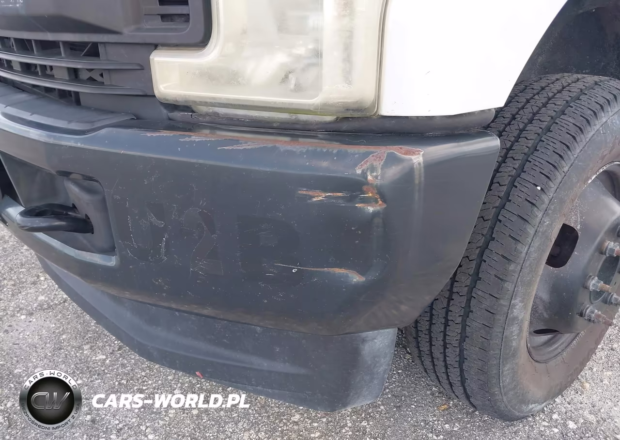 2017 Ford F-350 Chassis Xl VIN:1FD8X3H67HED88010 - 12