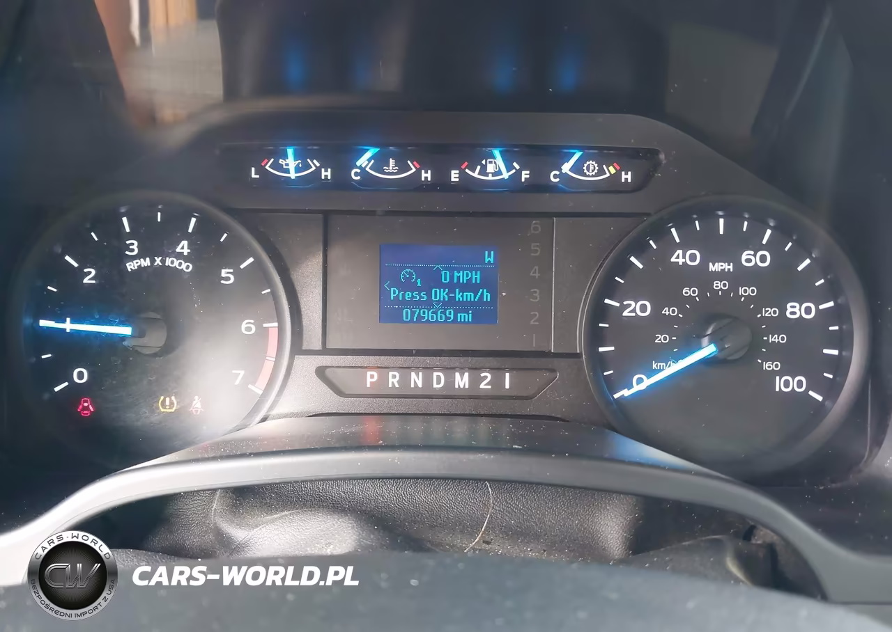 2017 Ford F-350 Chassis Xl VIN:1FD8X3H67HED88010 - 7