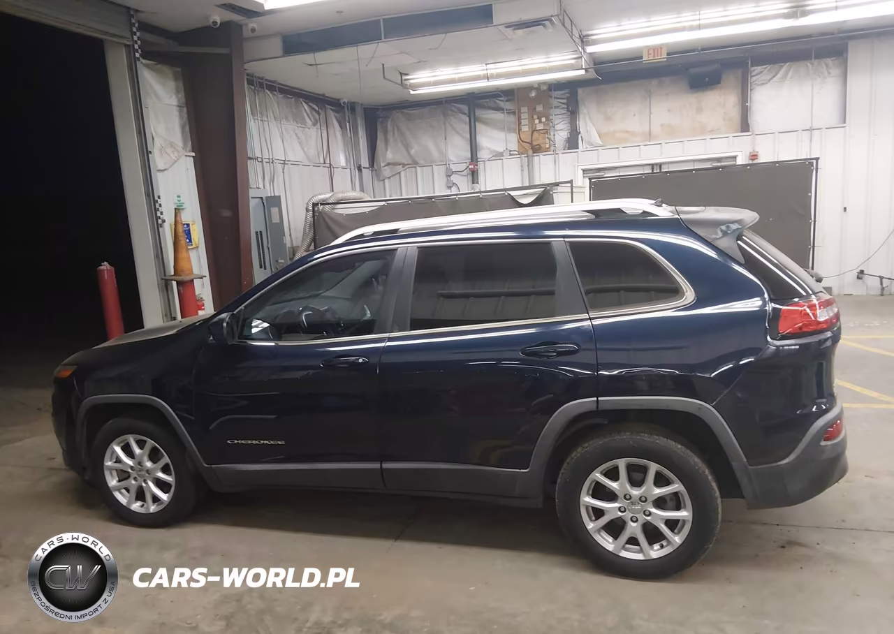2014 Jeep Cherokee Latitude VIN:1C4PJLCB3EW183117 - 14