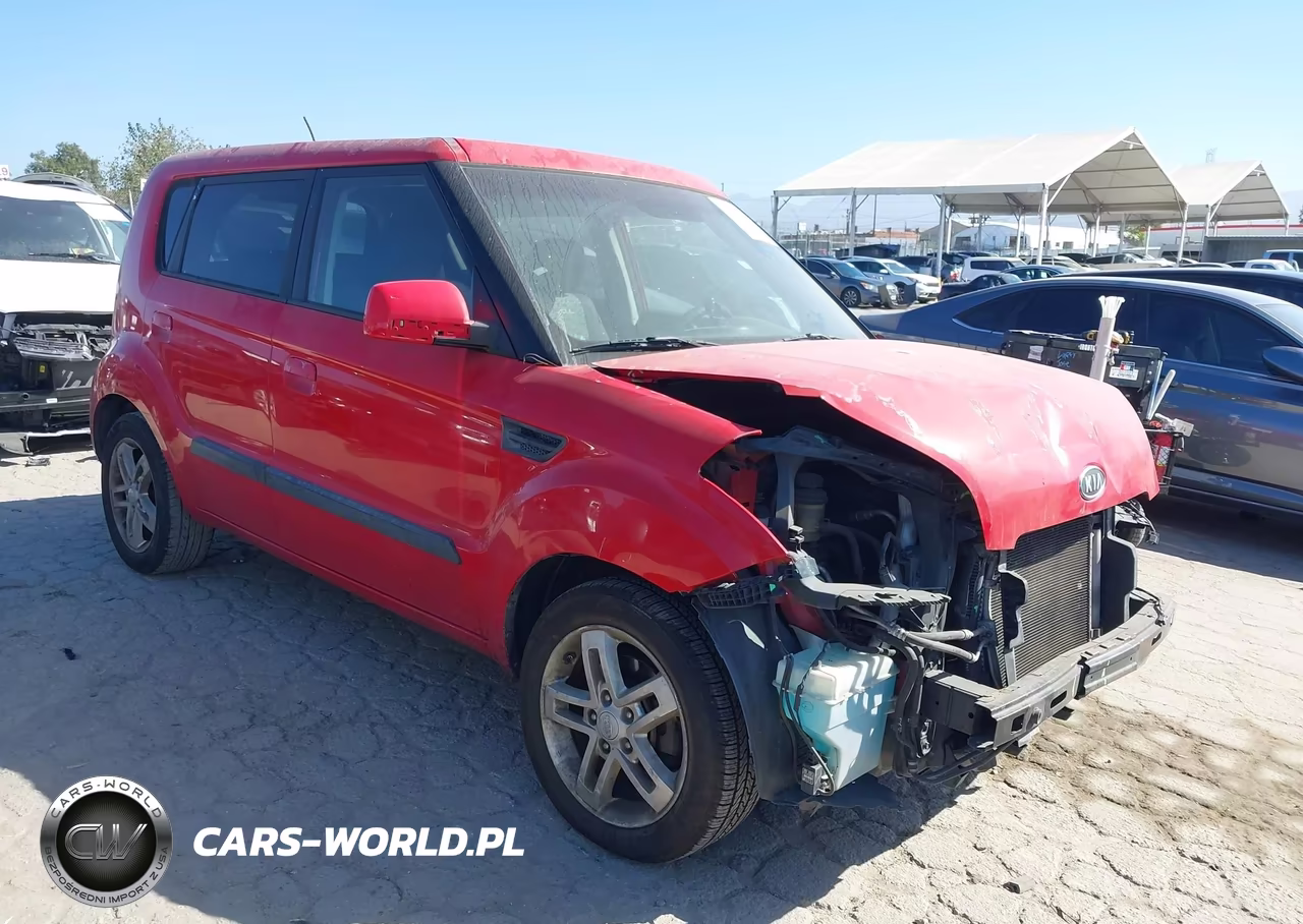 2010 Kia Soul +