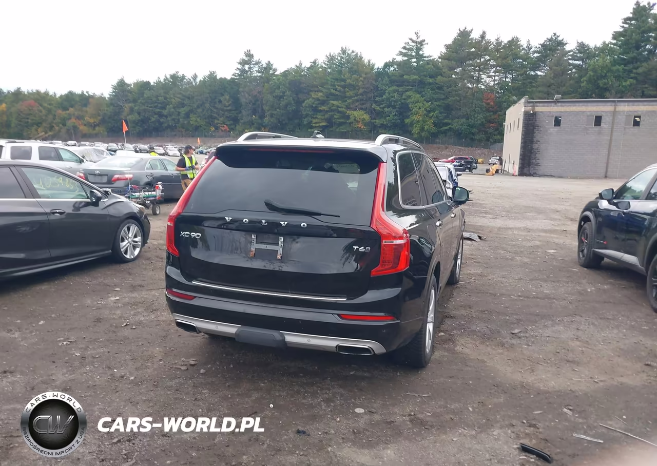 2016 Volvo Xc90 T6 Momentum VIN:YV4A22PK8G1071210 - 17