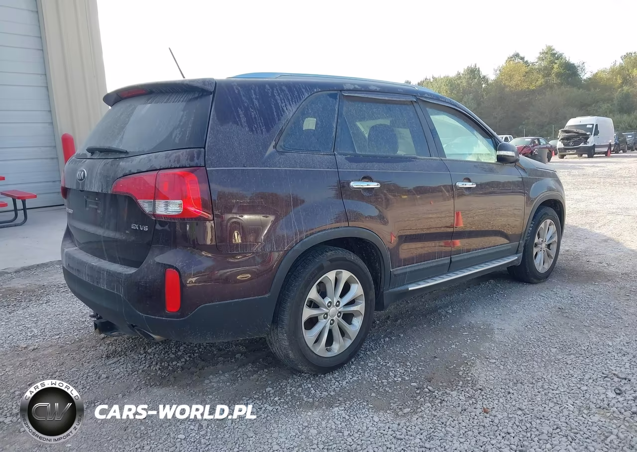 2015 Kia Sorento Ex V6 VIN:5XYKU4A77FG637986 - 4