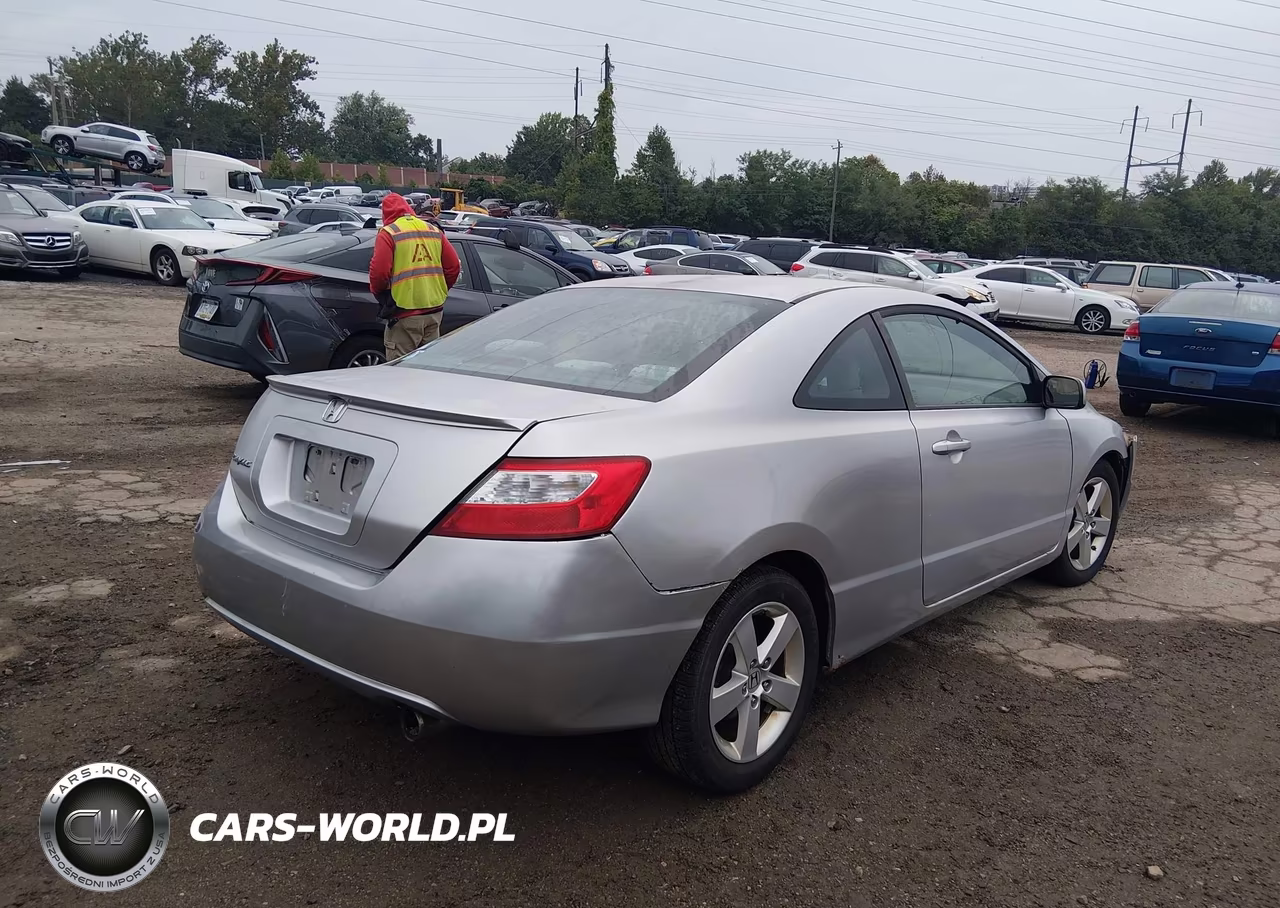 2008 Honda Civic Ex VIN:2HGFG12828H526850 - 4
