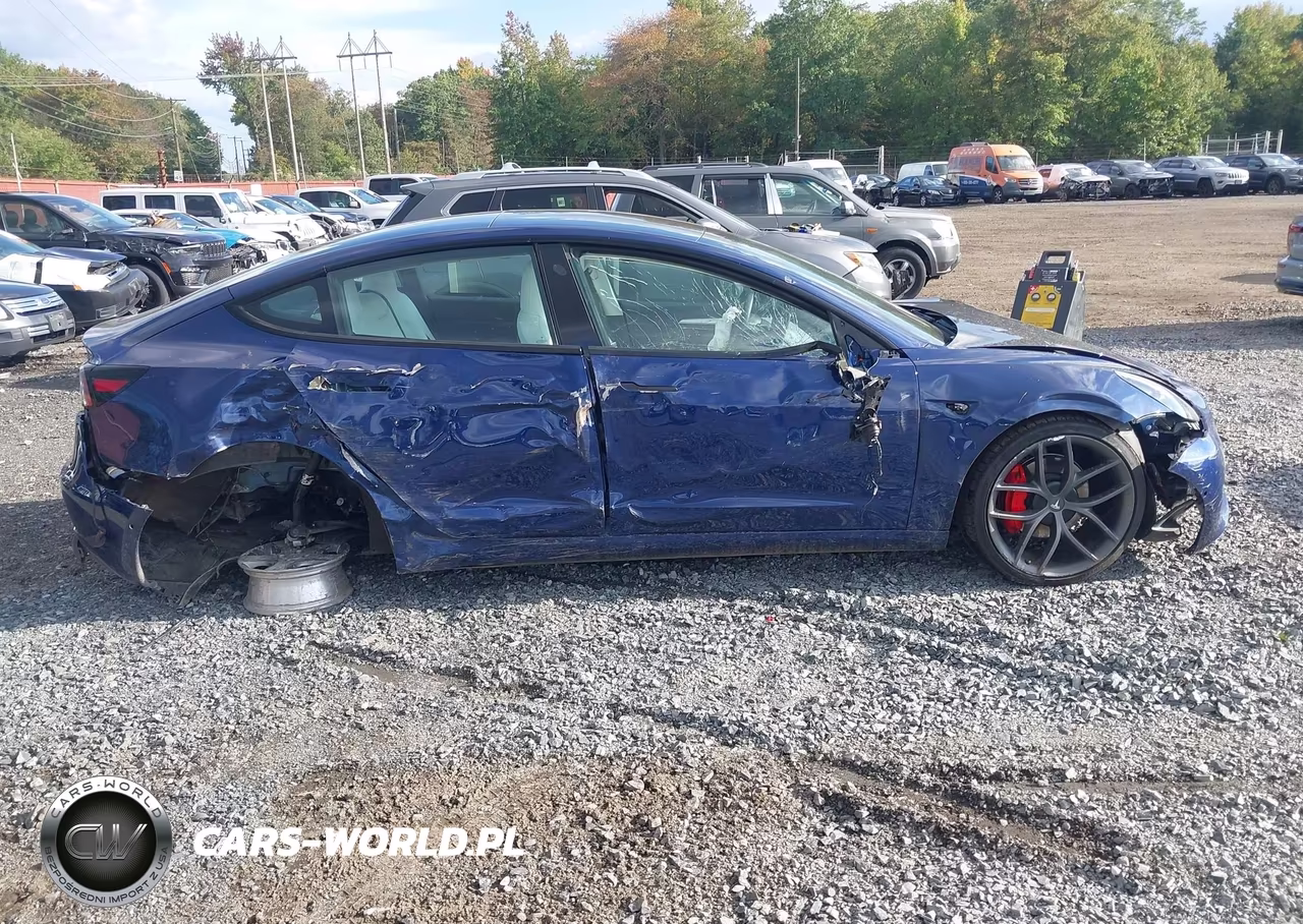 2022 Tesla Model 3 Long Range Dual Motor All-Wheel Drive VIN:5YJ3E1EB2NF198829 - 13