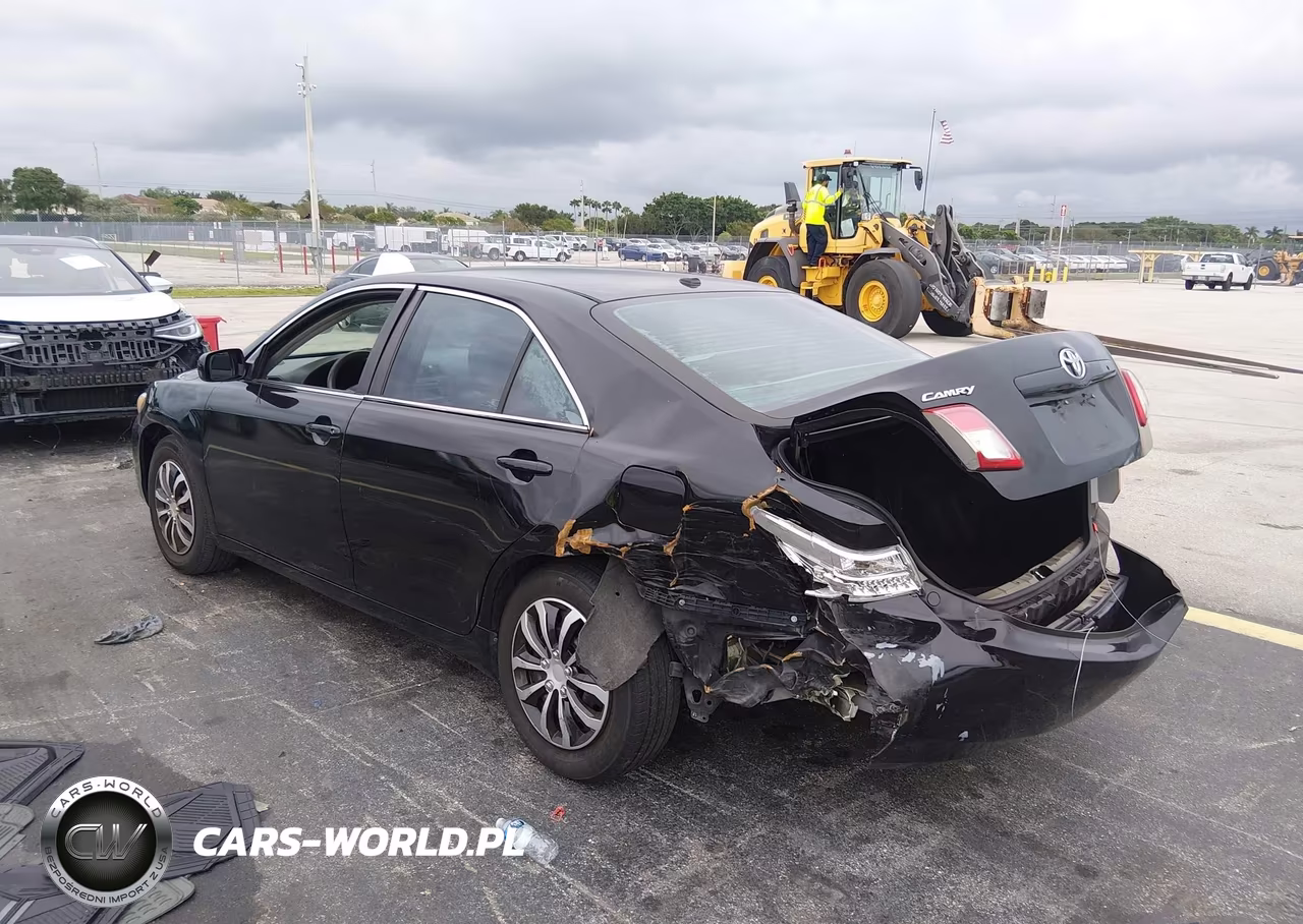 2011 Toyota Camry VIN:4T1BF3EK7BU150939 - 3