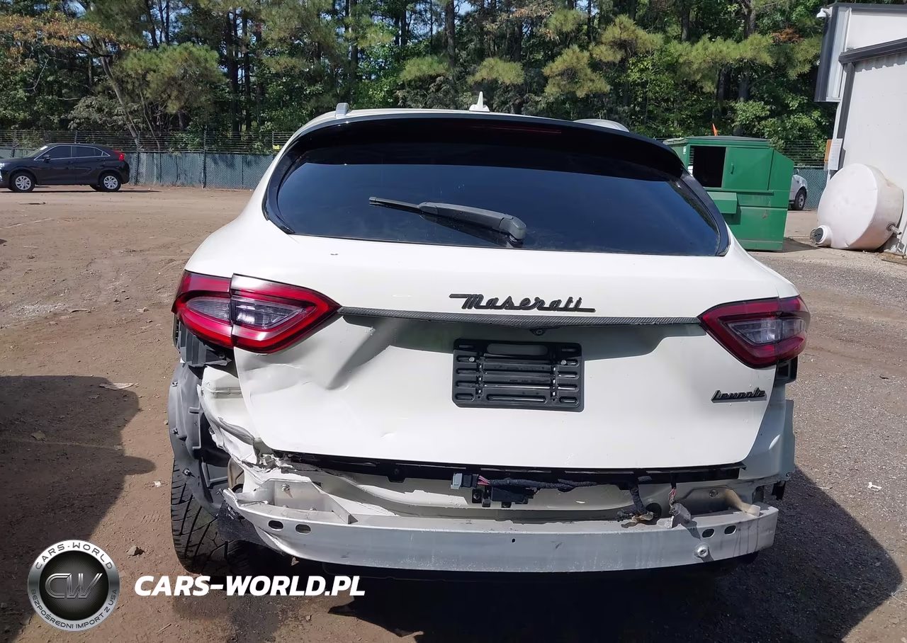 2017 Maserati Levante S VIN:ZN661YUA0HX245150 - 17