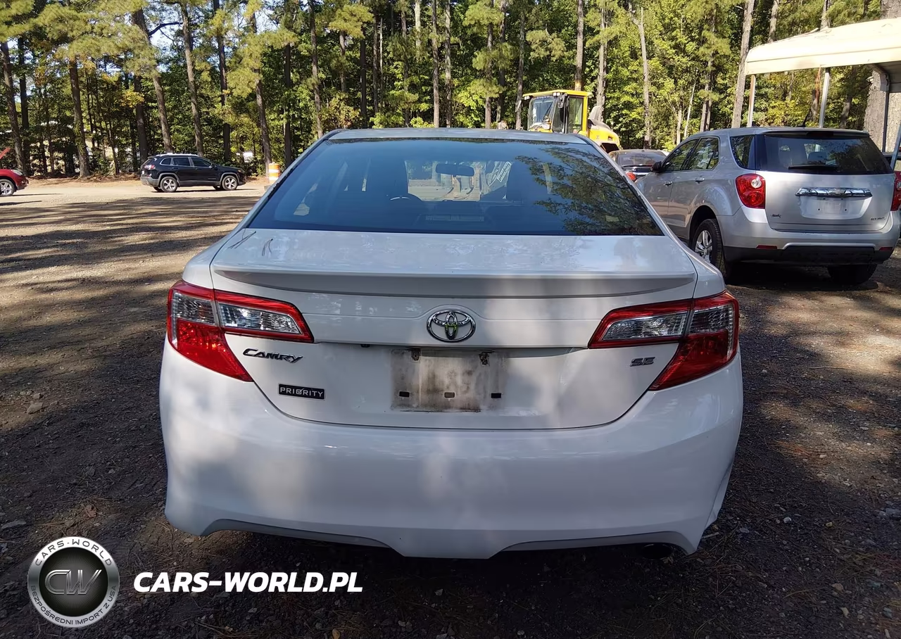 2014 Toyota Camry Se VIN:4T1BF1FK5EU362861 - 16