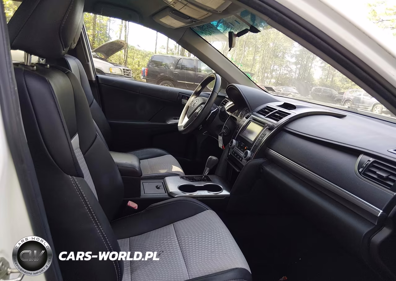 2014 Toyota Camry Se VIN:4T1BF1FK5EU362861 - 5