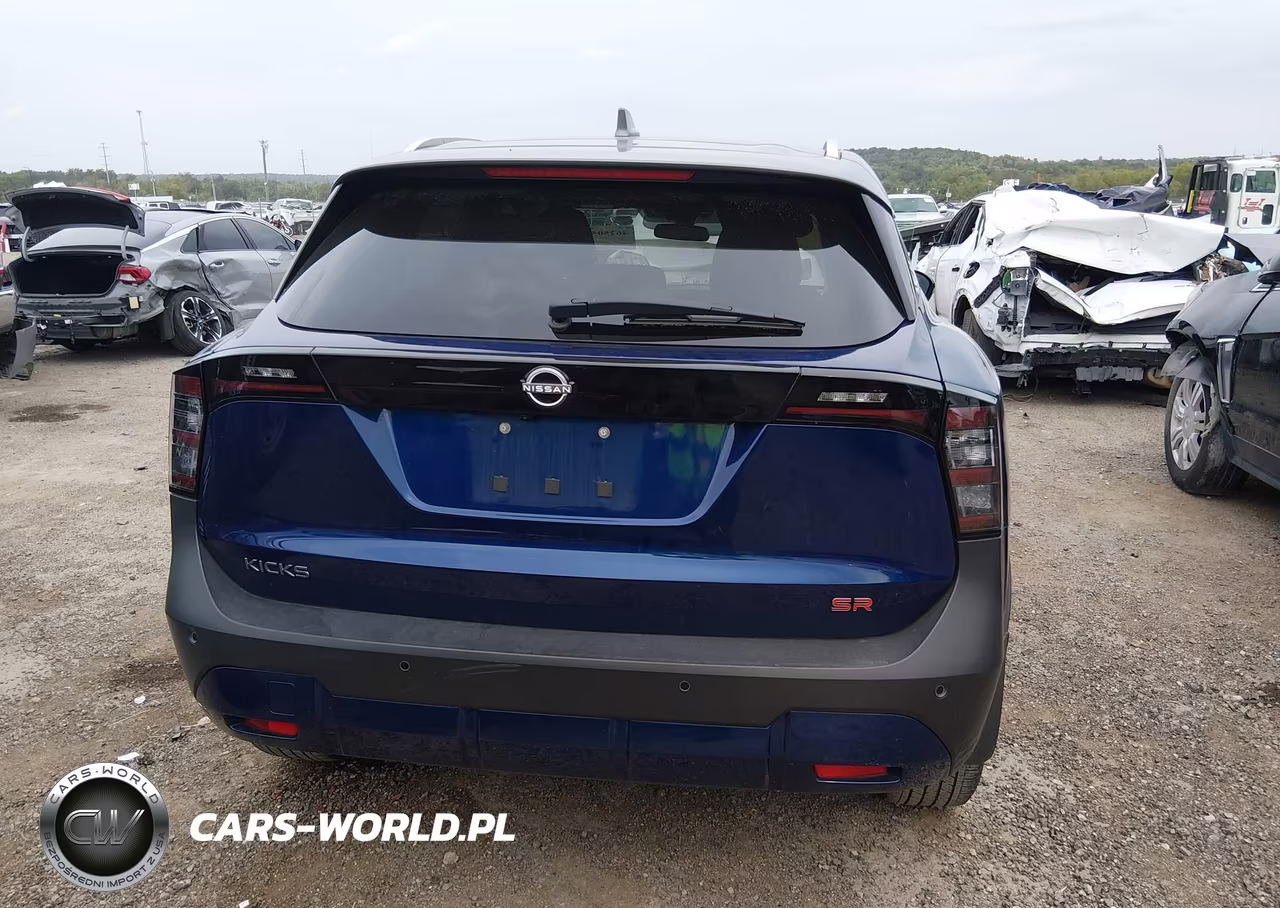 2025 Nissan Kicks Sr Fwd VIN:3N8AP6DC1SL379835 - 17