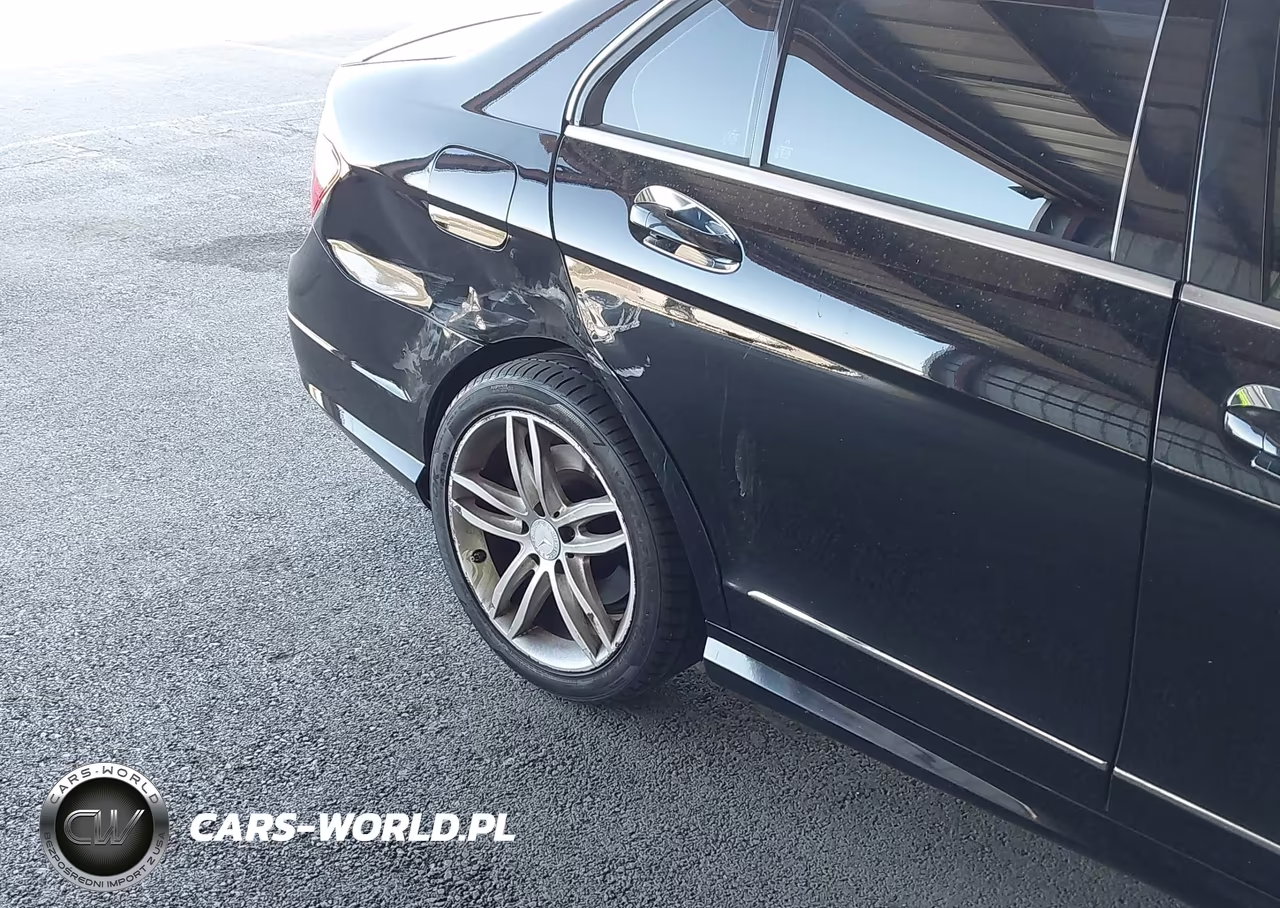 2014 Mercedes-Benz C 250 Luxury-Sport VIN:WDDGF4HB3EA888695 - 15