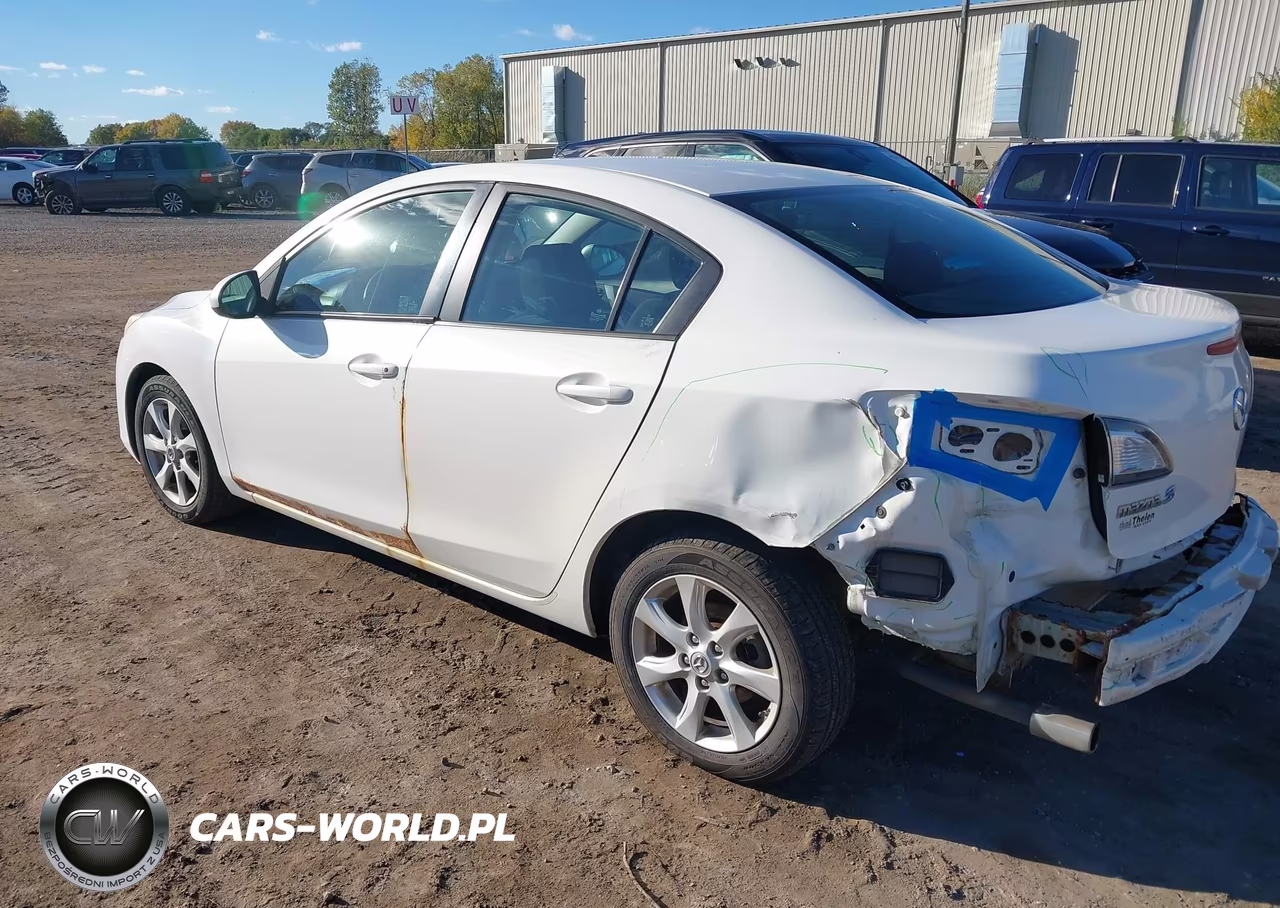 2011 Mazda Mazda3 I Touring VIN:JM1BL1VF5B1386396 - 3