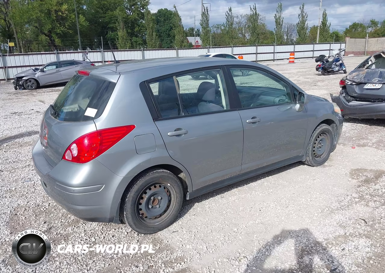 2009 Nissan Versa 1.8S VIN:3N1BC13E49L461010 - 4
