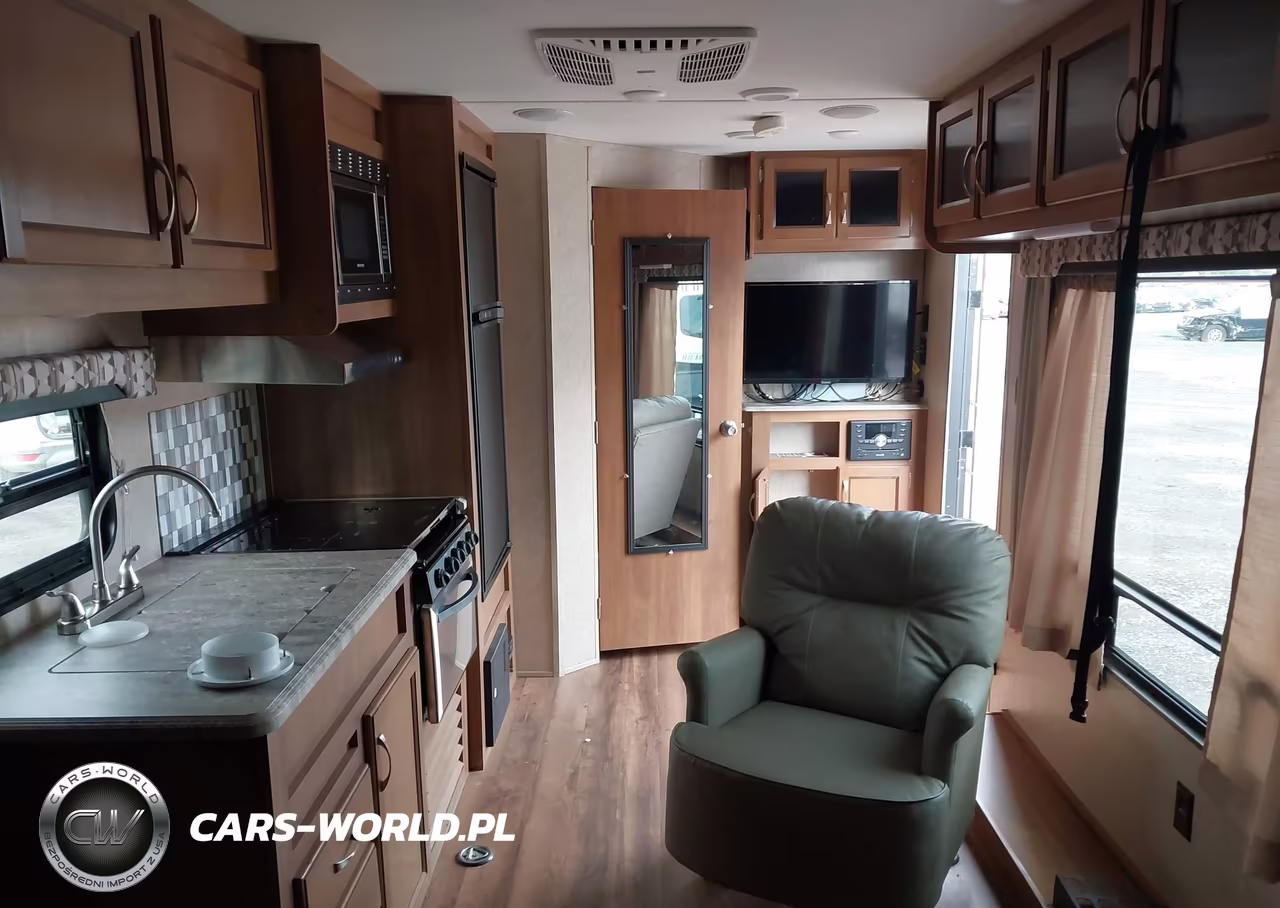 2019 Coachmen Catalina VIN:5ZT2CARBXKU031180 - 7