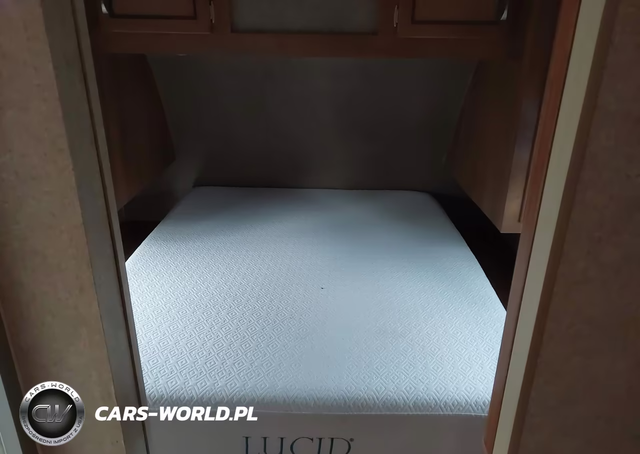 2019 Coachmen Catalina VIN:5ZT2CARBXKU031180 - 8
