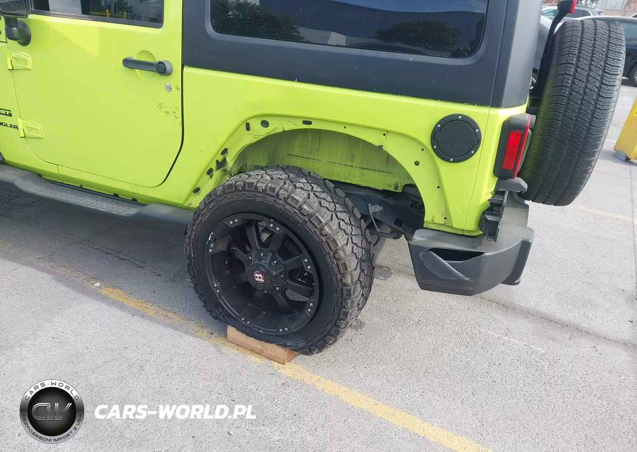 2017 Jeep Wrangler Sport 4X4 VIN:1C4AJWAG4HL538873 - 6