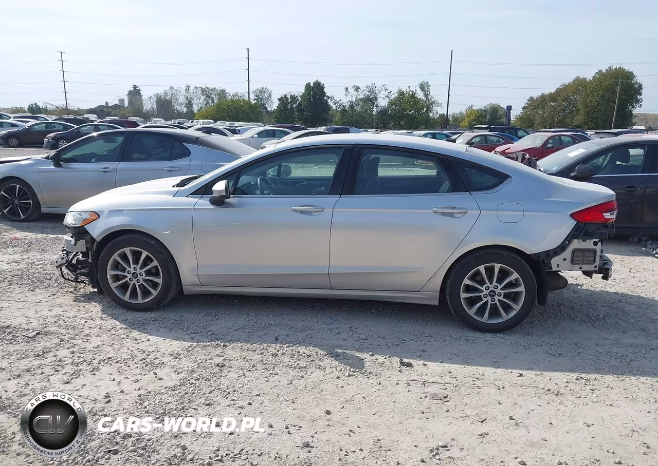 2017 Ford Fusion Se VIN:3FA6P0H79HR104334 - 14