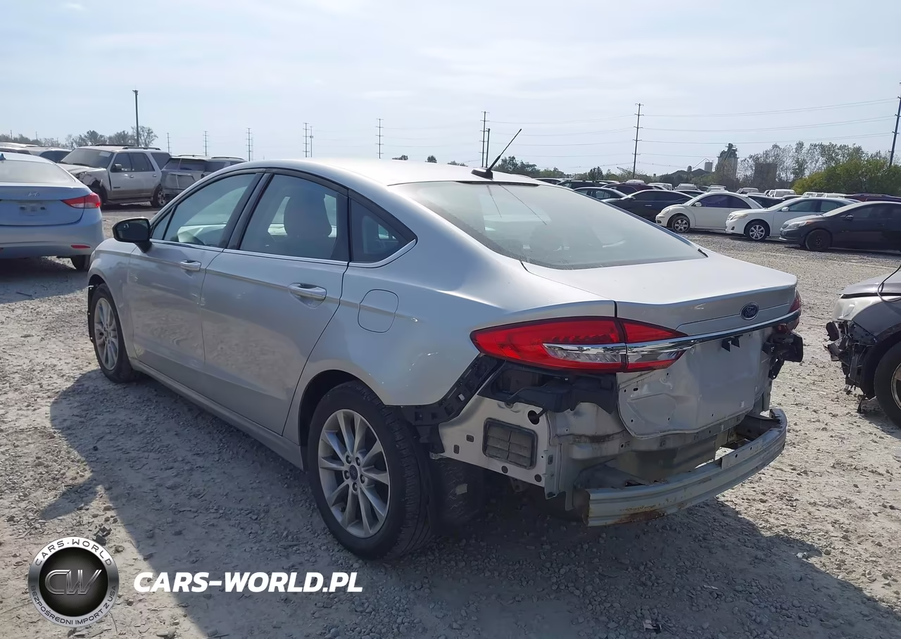 2017 Ford Fusion Se VIN:3FA6P0H79HR104334 - 3