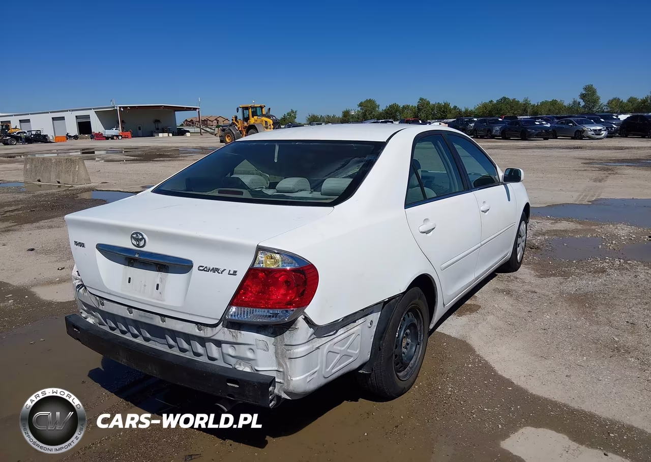 2006 Toyota Camry Le VIN:4T1BE32K16U710046 - 4