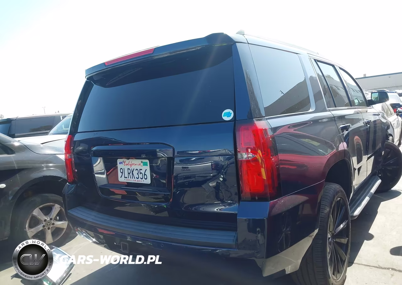 2019 Chevrolet Tahoe Lt VIN:1GNSCBKC6KR269399 - 16