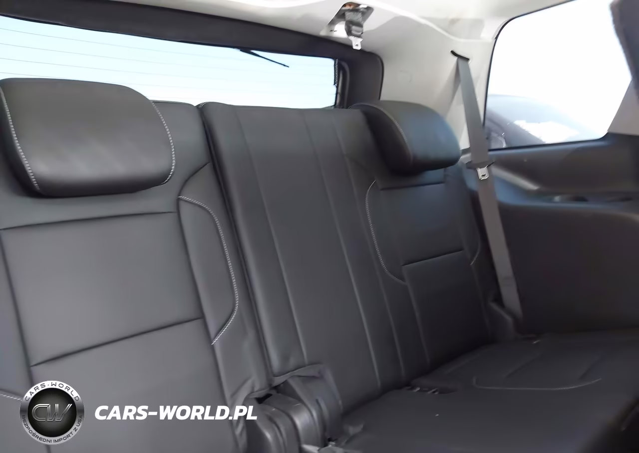 2019 Chevrolet Tahoe Lt VIN:1GNSCBKC6KR269399 - 17