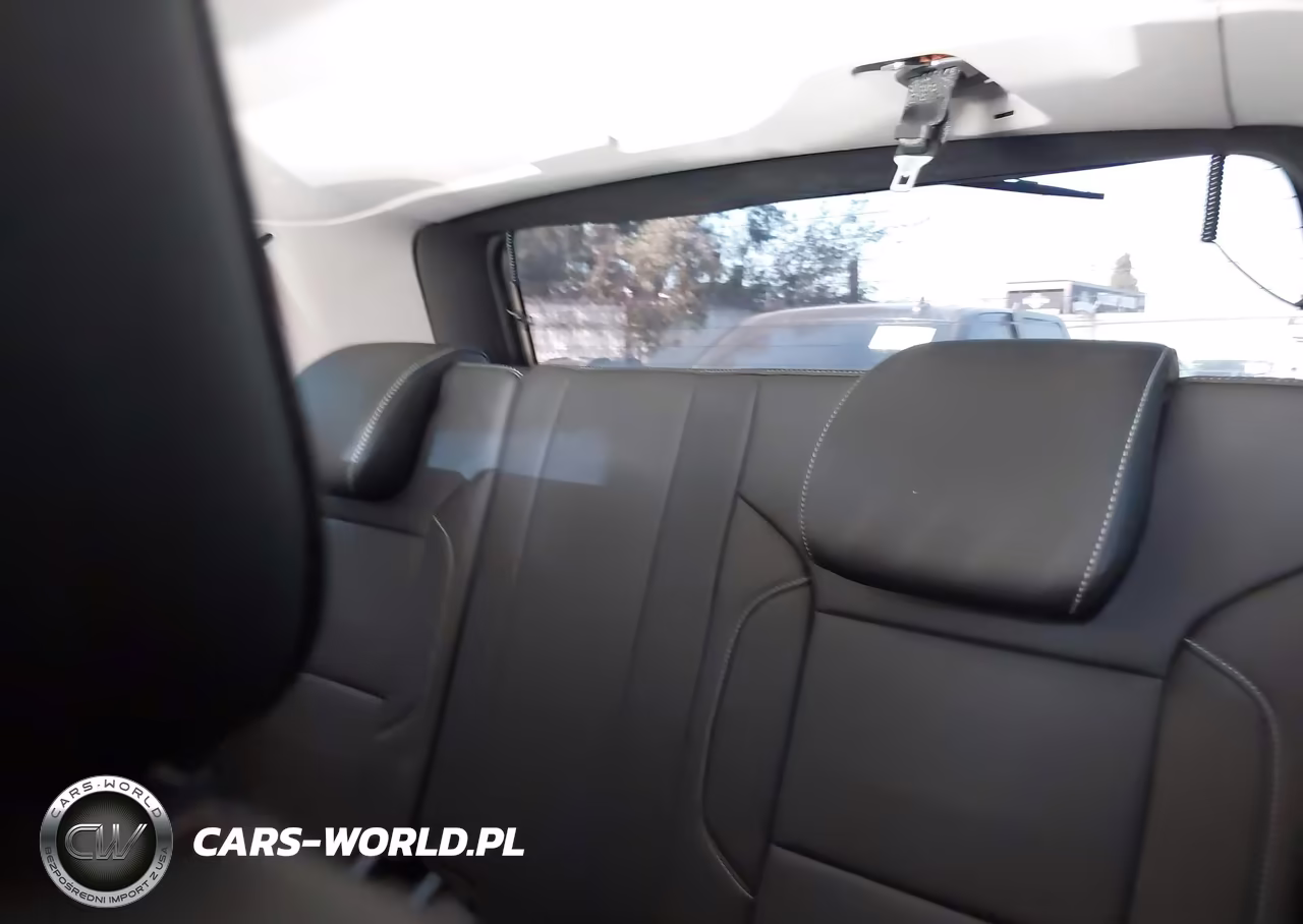 2019 Chevrolet Tahoe Lt VIN:1GNSCBKC6KR269399 - 20