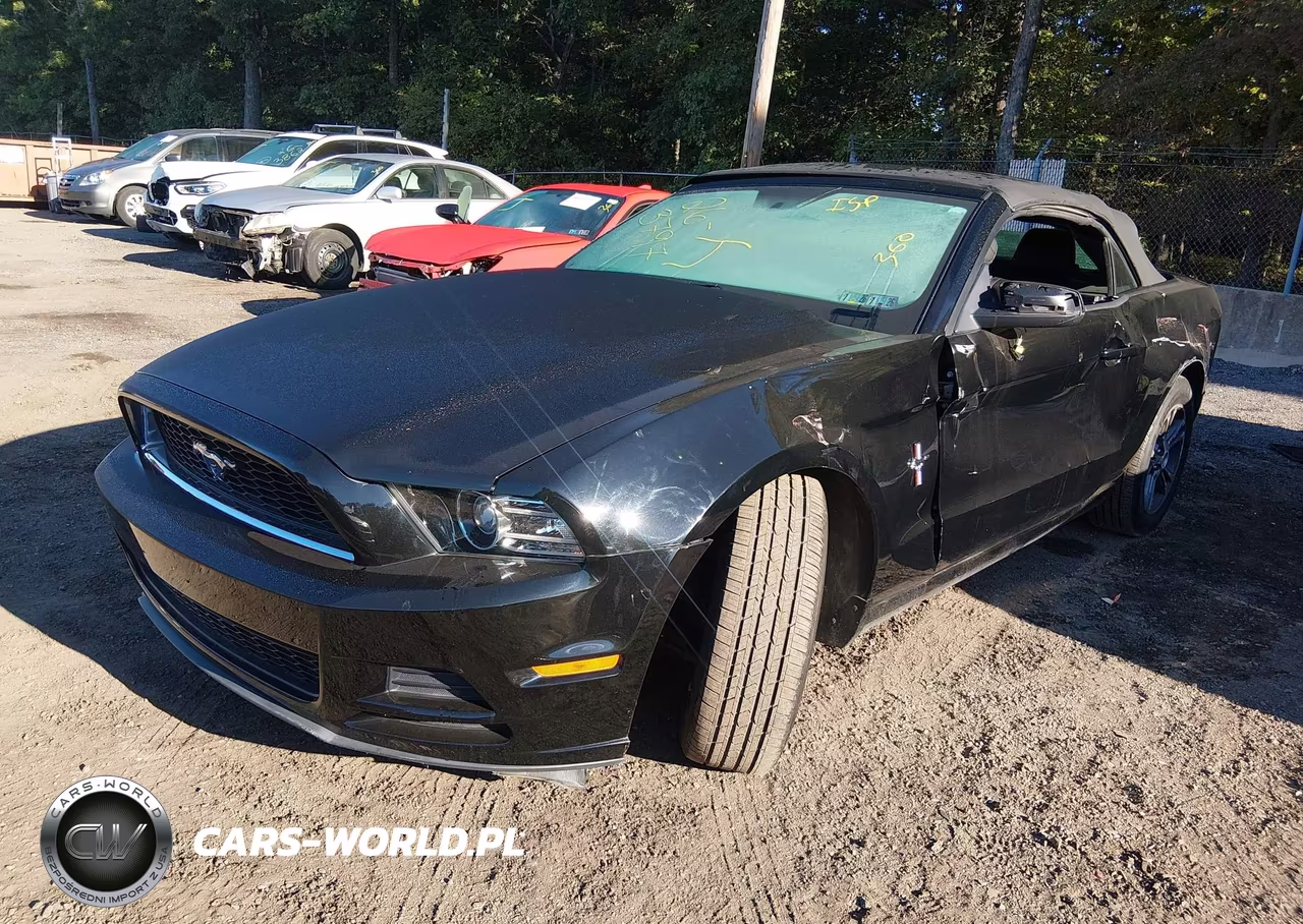 2013 Ford Mustang V6 Premium VIN:1ZVBP8EM2D5258671 - 2