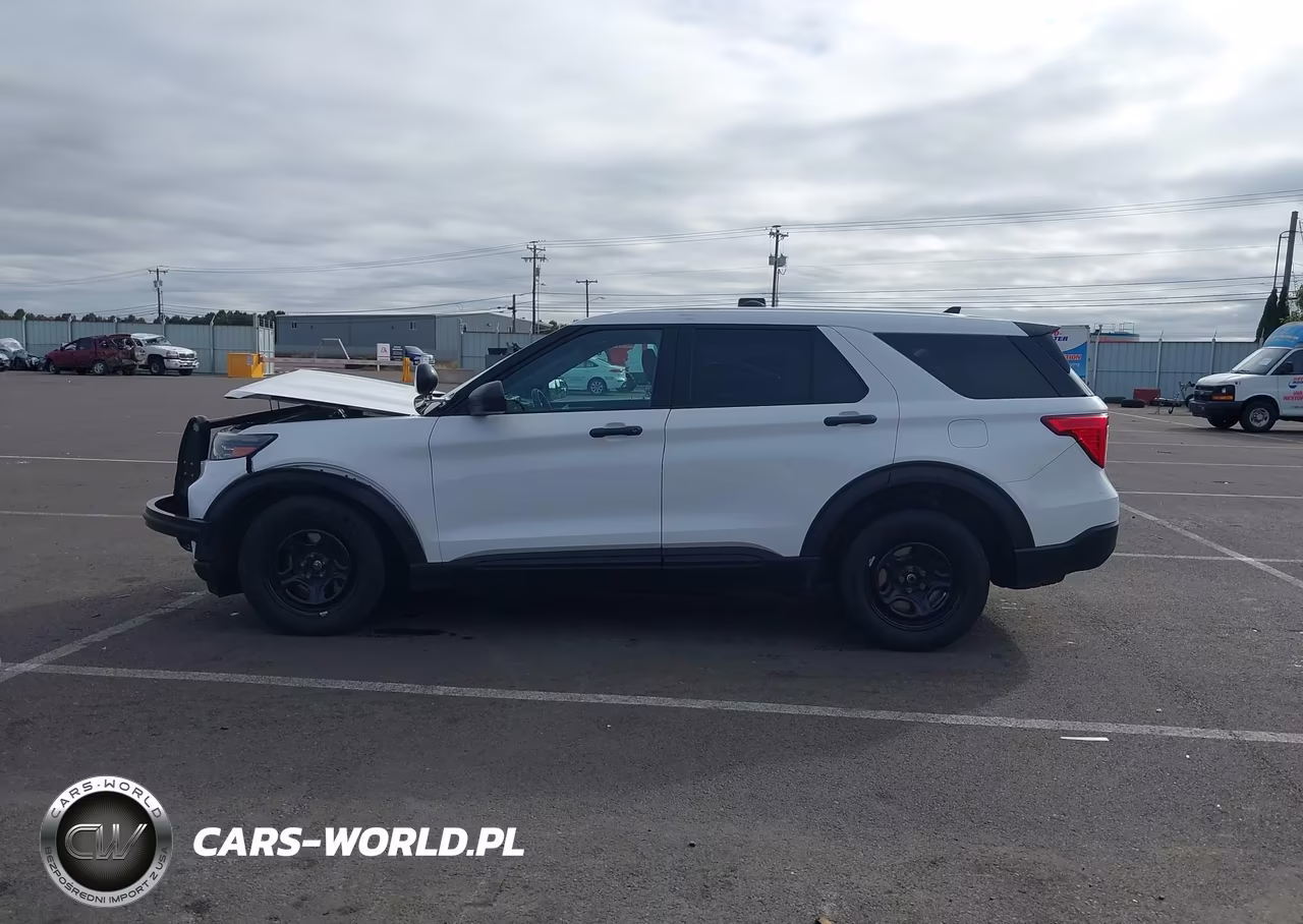 2020 Ford Police Interceptor Utility VIN:1FM5K8AB2LGB23854 - 15