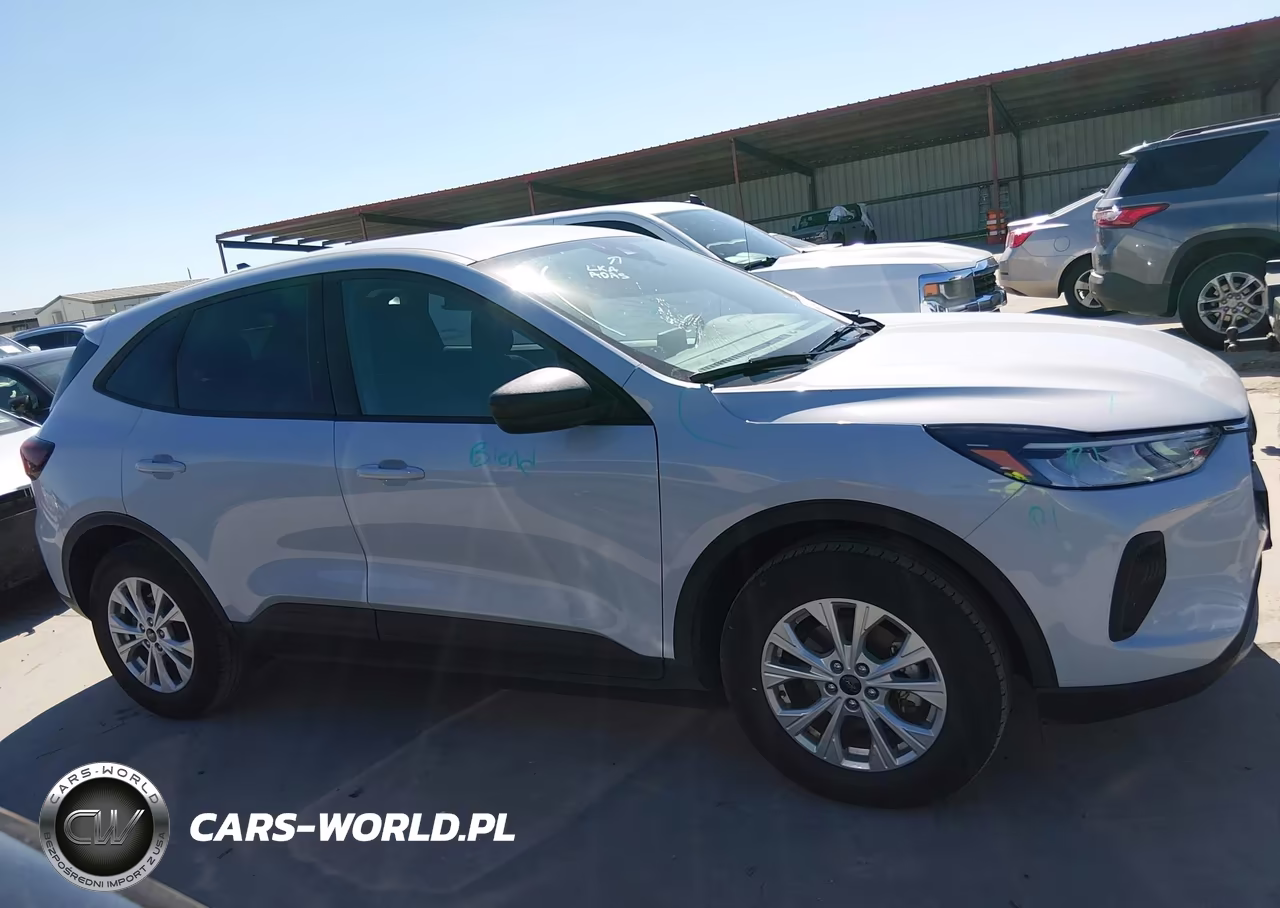 2025 Ford Escape Active VIN:1FMCU9GNXSUB01951 - 13