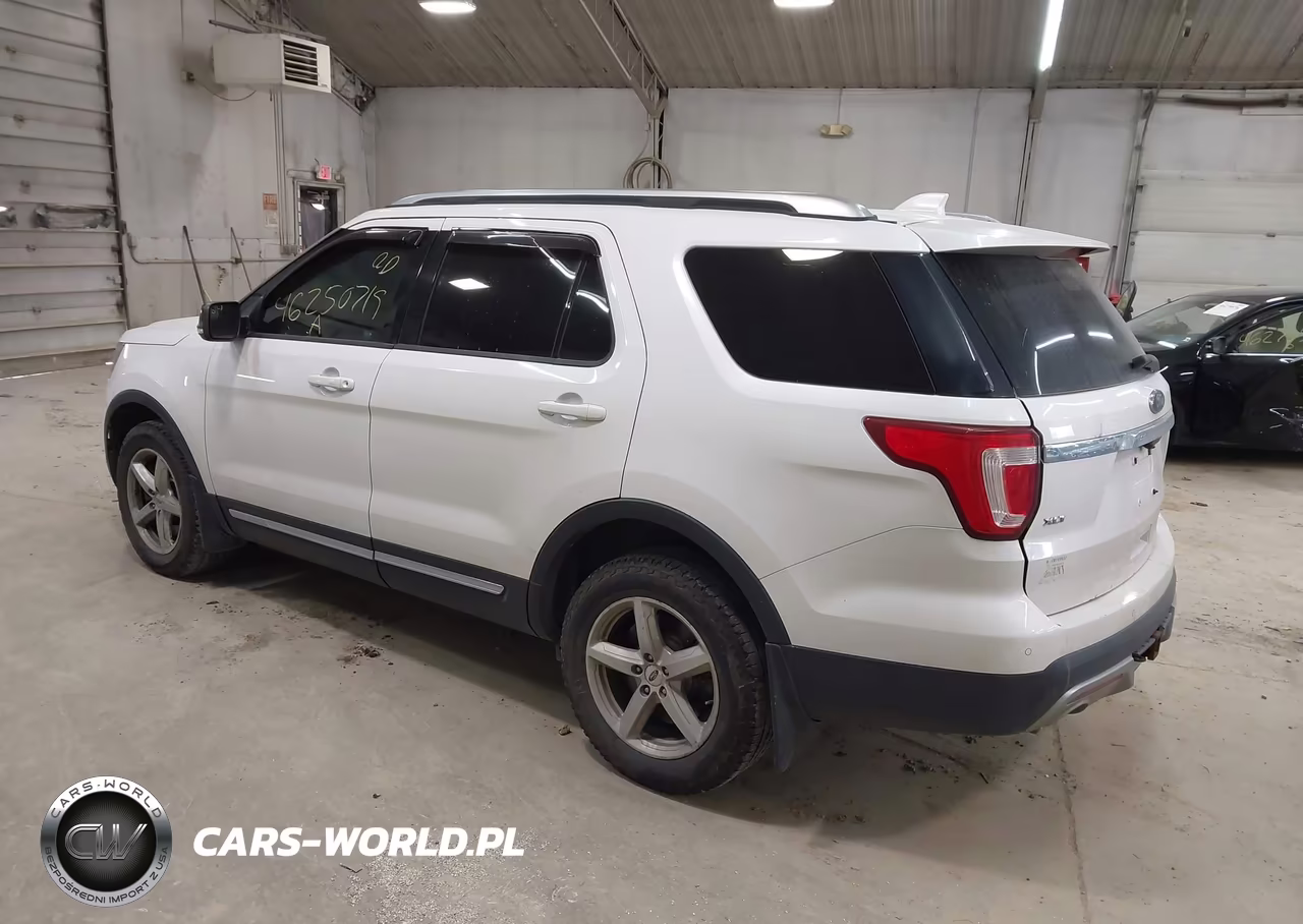 2016 Ford Explorer Xlt VIN:1FM5K8D82GGA83734 - 3