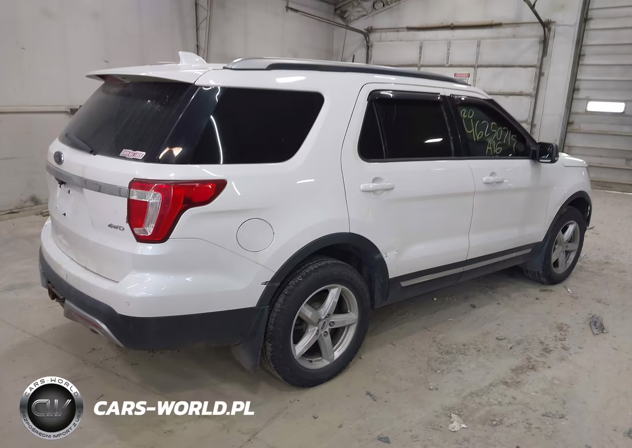 2016 Ford Explorer Xlt VIN:1FM5K8D82GGA83734 - 4