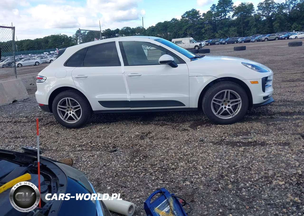 2021 Porsche Macan VIN:WP1AA2A58MLB09073 - 13