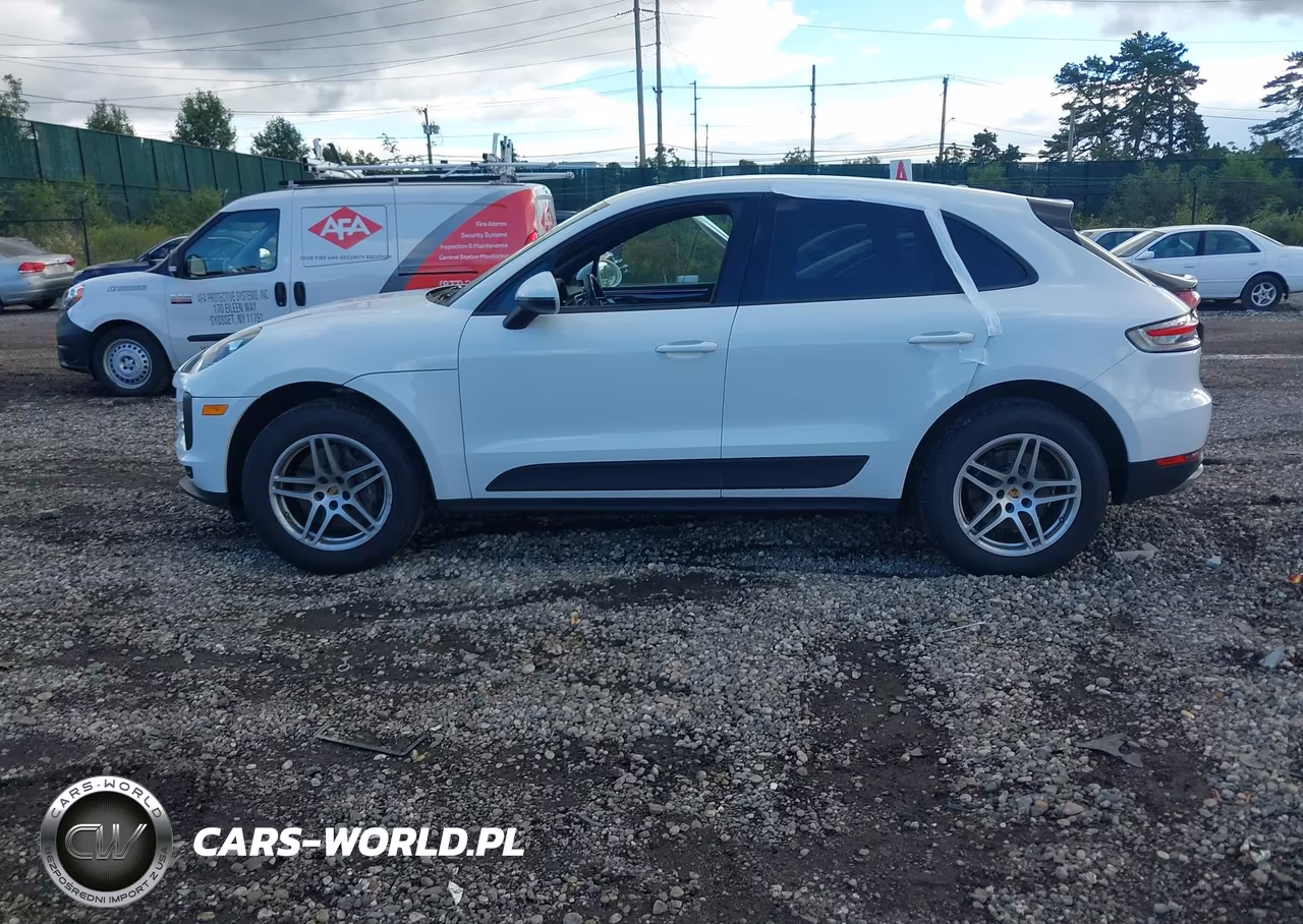 2021 Porsche Macan VIN:WP1AA2A58MLB09073 - 14