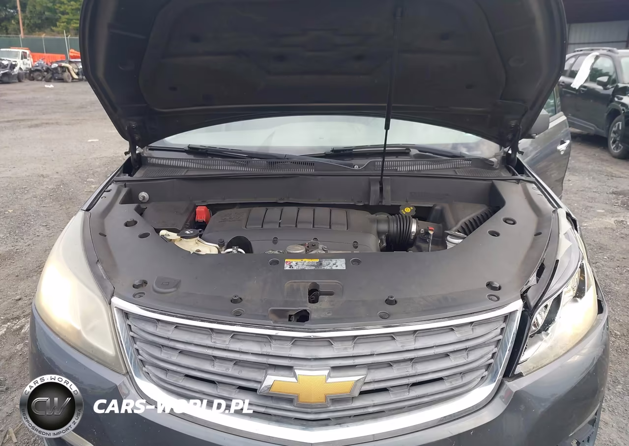 2013 Chevrolet Traverse Ls VIN:1GNKRFED6DJ161800 - 10
