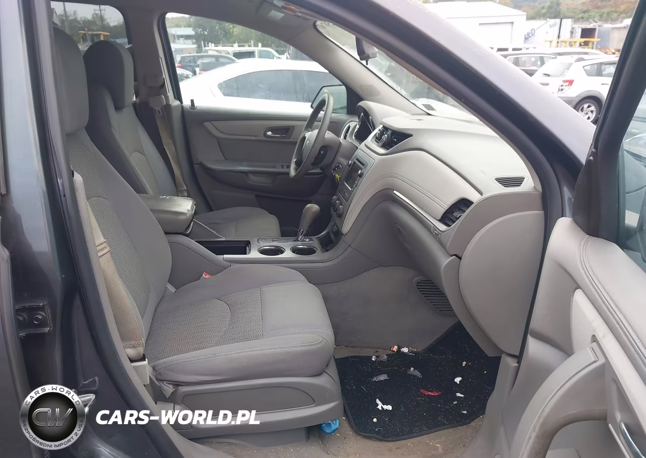 2013 Chevrolet Traverse Ls VIN:1GNKRFED6DJ161800 - 5