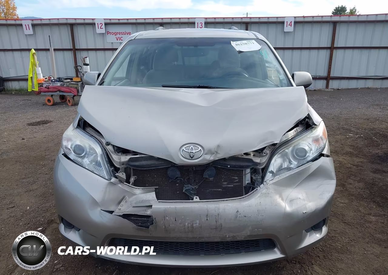 2016 Toyota Sienna Le 7 Passenger VIN:5TDJK3DC8GS130992 - 11