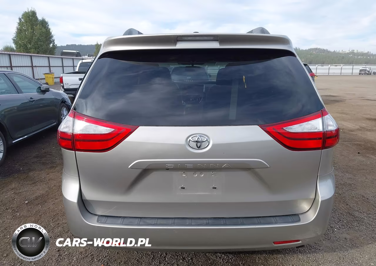 2016 Toyota Sienna Le 7 Passenger VIN:5TDJK3DC8GS130992 - 15