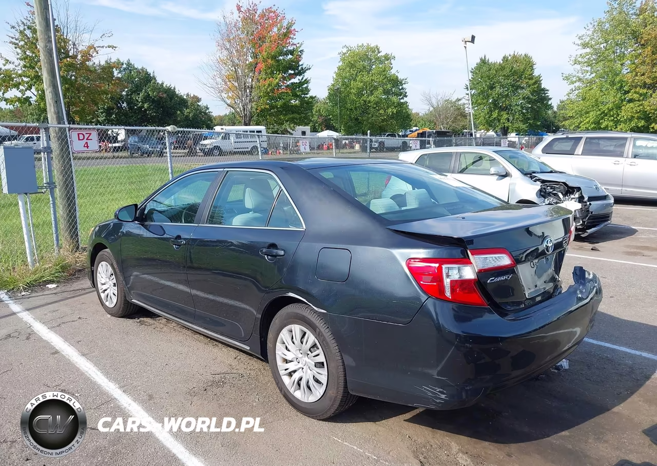 2012 Toyota Camry Le VIN:4T1BF1FK1CU136152 - 3