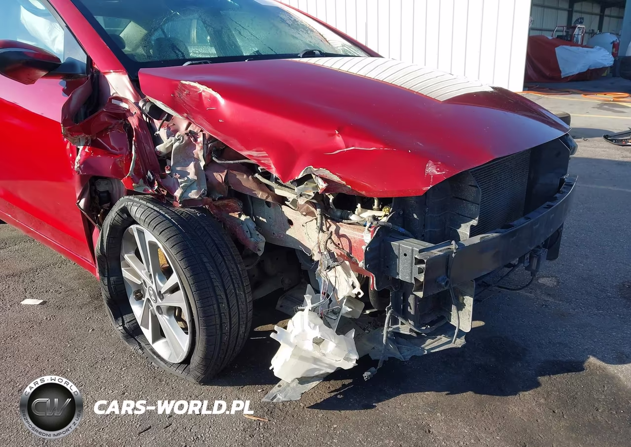2017 Hyundai Elantra Limited VIN:KMHD84LF5HU127506 - 6