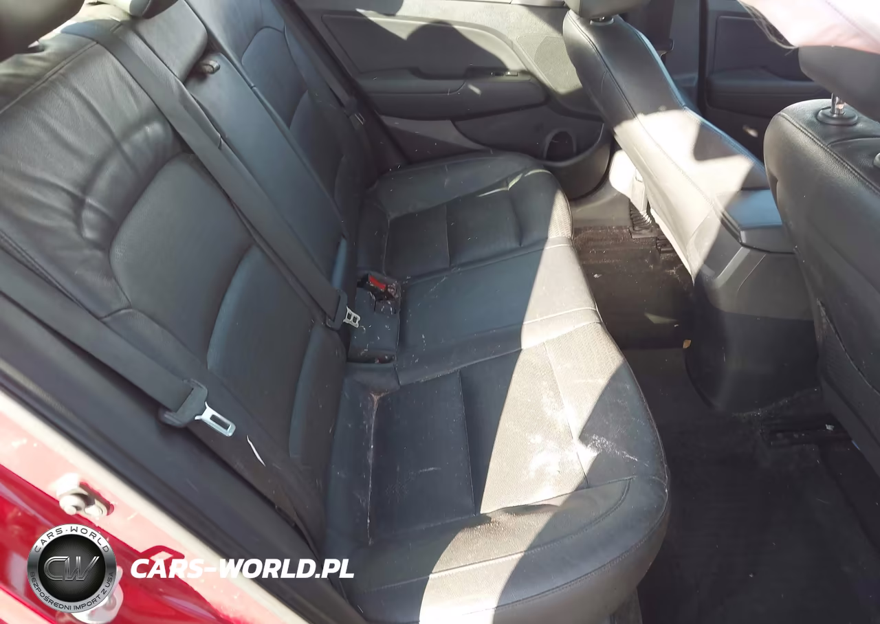 2017 Hyundai Elantra Limited VIN:KMHD84LF5HU127506 - 8