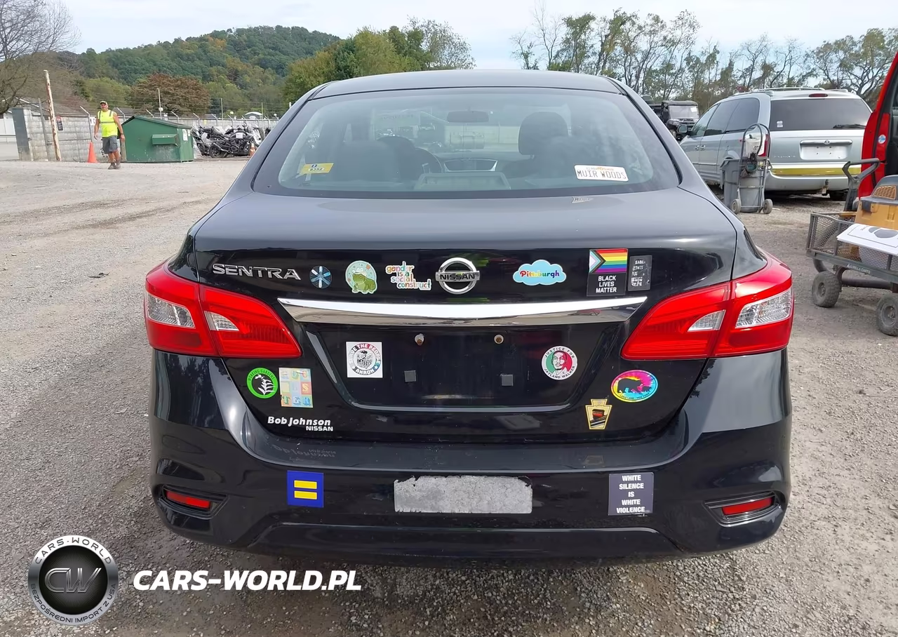 2017 Nissan Sentra S VIN:3N1AB7AP8HY345705 - 17