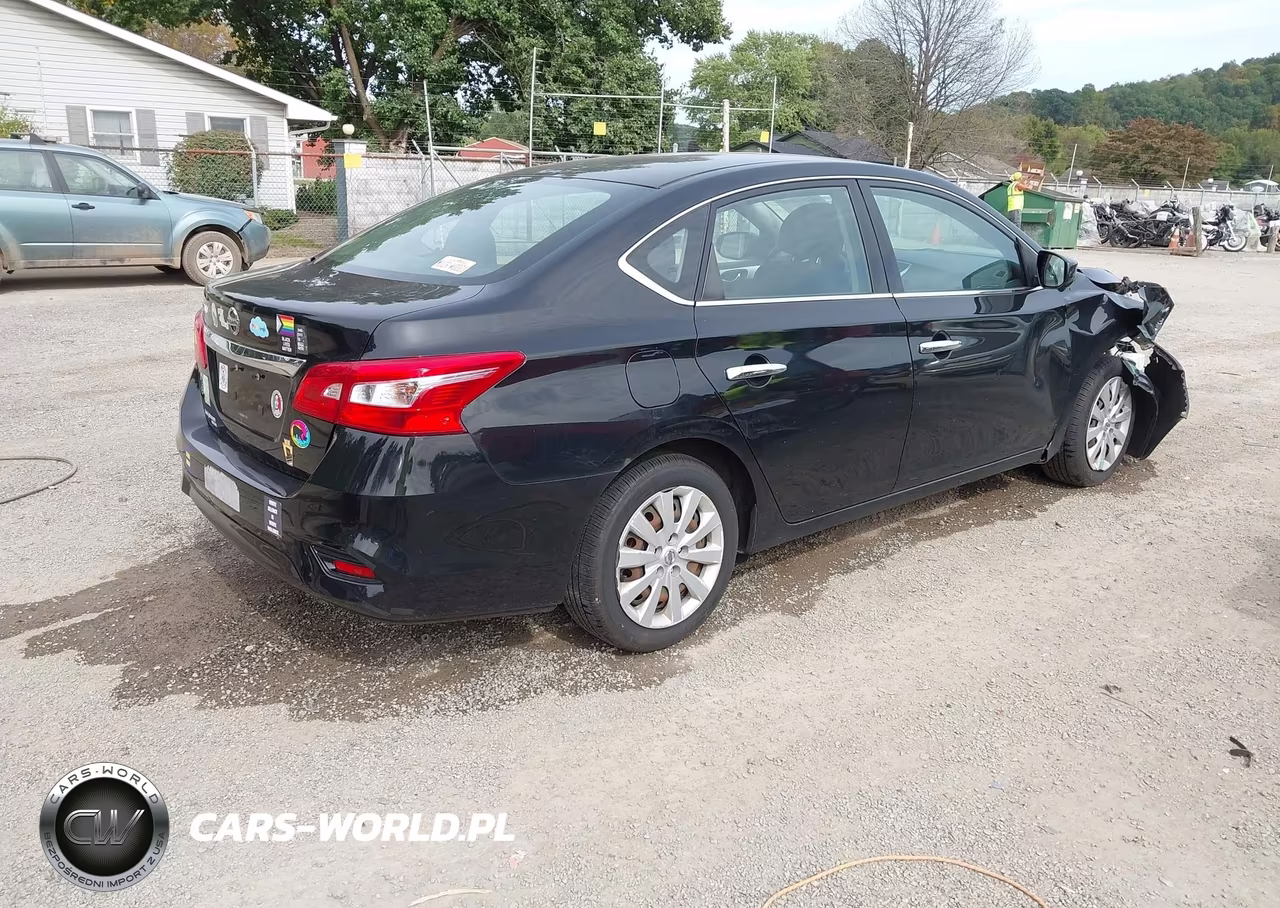 2017 Nissan Sentra S VIN:3N1AB7AP8HY345705 - 4