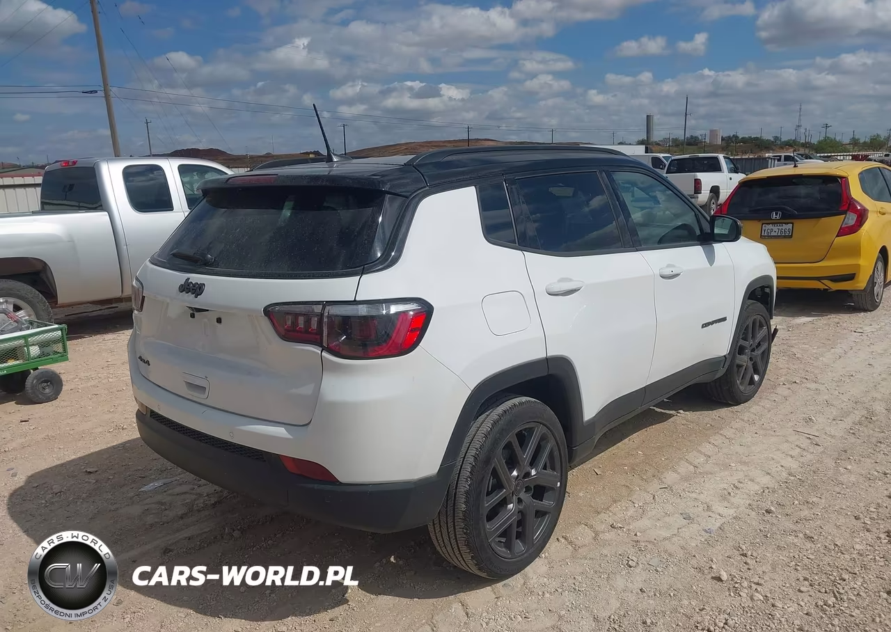 2026 Jeep Compass Limited Altitude VIN:3C4NJDCN6TT279799 - 4