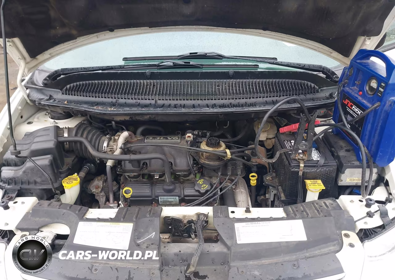 2005 Chrysler Town & Country Lx VIN:2C4GP44R85R123861 - 10