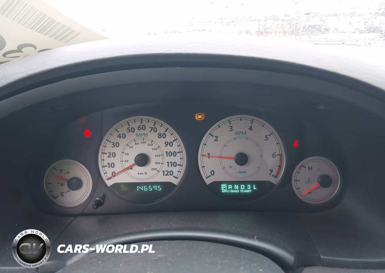 2005 Chrysler Town & Country Lx VIN:2C4GP44R85R123861 - 7